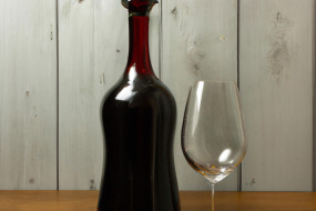 10 Christmas Gifts for Wine Lovers and Connoisseurs - The Ultimate Guide