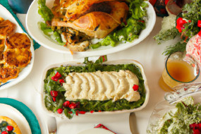10 Delicious Holiday Recipes for a Crowd
