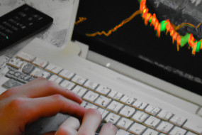 Crypto Trading Bots: How to Use Them to Automate Your Investments