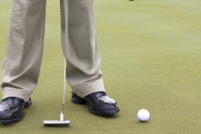 Improve Your Golf Putting Game: Tips and Tricks