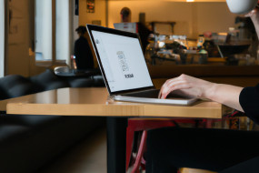 The Benefits of LinkedIn Endorsements and Recommendations for Job Seekers