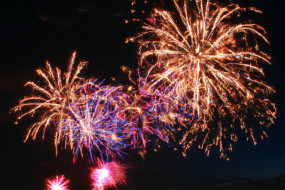 Top 10 Best Destinations to Watch New Year’s Eve Fireworks
